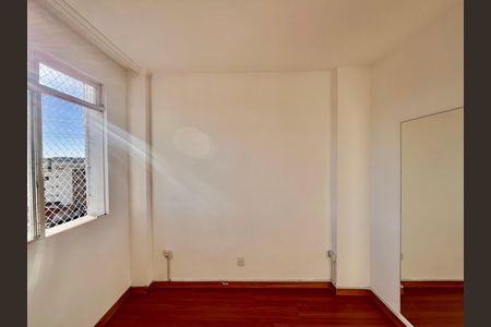 Apartamento à venda com 74m², 2 quartos e sem vaga Apartamento à venda com 74m², 2 quartos e sem vagaQuarto