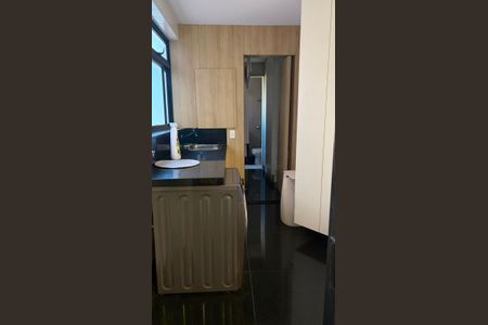 Apartamento à venda com 185m², 4 quartos e 4 vagas Apartamento à venda com 185m², 4 quartos e 4 vagasCozinha