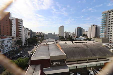 Apartamento à venda com 207m², 3 quartos e 1 vagaVista do Quarto 2