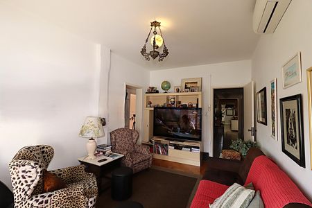 Apartamento à venda com 207m², 3 quartos e 1 vagaSala de TV