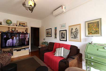 Apartamento à venda com 207m², 3 quartos e 1 vagaSala de TV