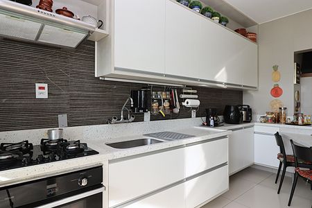 Apartamento à venda com 3 quartos, 207m² em Independência, Porto Alegre