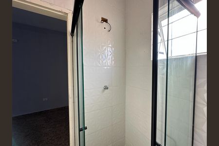 Banheiro de kitnet/studio para alugar com 1 quarto, 33m² em Jardim das Industrias, São José dos Campos