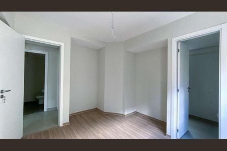 Quarto de apartamento para alugar com 2 quartos, 65m² em Lourdes, Belo Horizonte