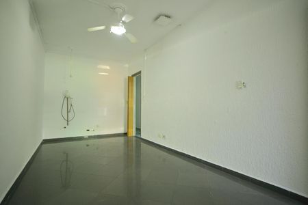 Sala de casa para alugar com 2 quartos, 137m² em Jardim Copacabana, São Bernardo do Campo