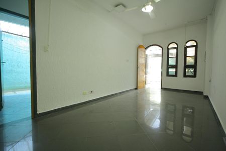 Sala de casa para alugar com 2 quartos, 137m² em Jardim Copacabana, São Bernardo do Campo