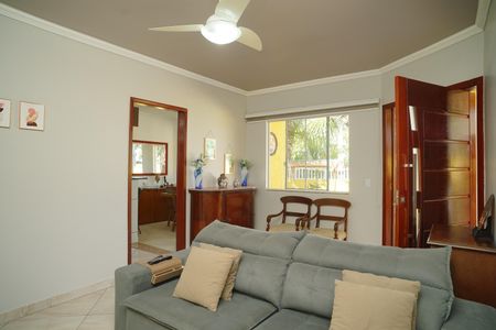 Casa de condomínio para alugar com 360m², 5 quartos e 1 vaga Casa de condomínio para alugar com 360m², 5 quartos e 1 vagaSala