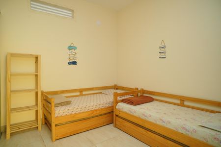 Casa de condomínio para alugar com 360m², 5 quartos e 1 vaga Casa de condomínio para alugar com 360m², 5 quartos e 1 vagaQuarto externo 2