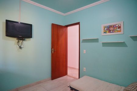 Casa de condomínio para alugar com 360m², 5 quartos e 1 vaga Casa de condomínio para alugar com 360m², 5 quartos e 1 vagaQuarto 1