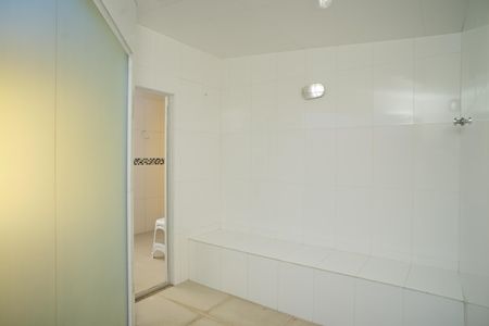 Casa de condomínio para alugar com 360m², 5 quartos e 1 vaga Casa de condomínio para alugar com 360m², 5 quartos e 1 vagaSauna