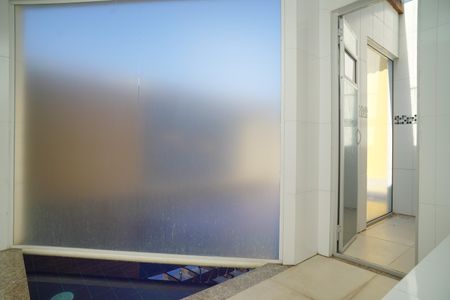 Casa de condomínio para alugar com 360m², 5 quartos e 1 vaga Casa de condomínio para alugar com 360m², 5 quartos e 1 vagaSauna