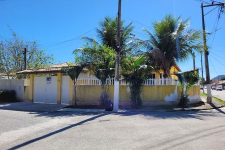 Casa de condomínio para alugar com 360m², 5 quartos e 1 vaga Casa de condomínio para alugar com 360m², 5 quartos e 1 vagaFachada