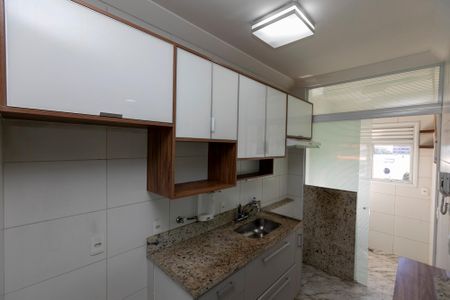 Apartamento para alugar com 64m², 2 quartos e 2 vagas Apartamento para alugar com 64m², 2 quartos e 2 vagasCOZINHA
