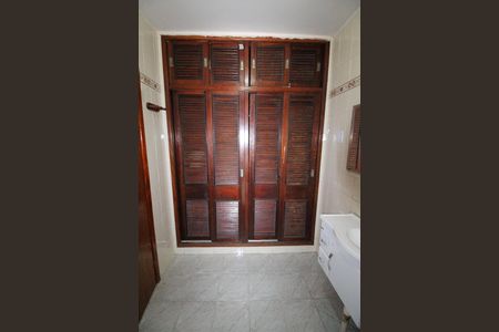 Casa para alugar com 100m², 2 quartos e sem vagaBanheiro
