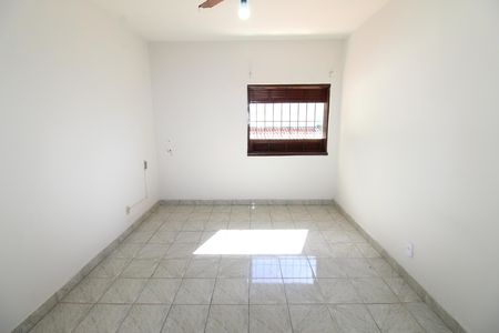 Casa para alugar com 100m², 2 quartos e sem vagaQuarto 1 