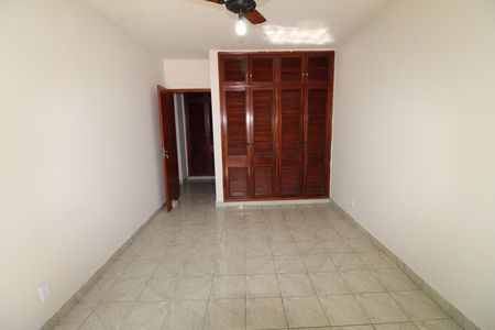 Casa para alugar com 100m², 2 quartos e sem vagaQuarto 1 