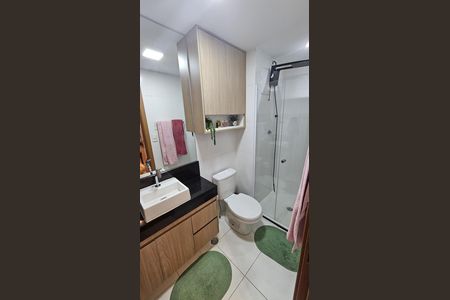 Banheiro de apartamento à venda com 1 quarto, 37m² em Centro, Guarulhos