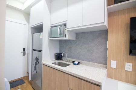 Cozinha de kitnet/studio para alugar com 1 quarto, 24m² em Santo Amaro, São Paulo
