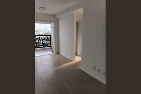 Apartamento para alugar com 42m², 2 quartos e 1 vaga Apartamento para alugar com 42m², 2 quartos e 1 vagaSala