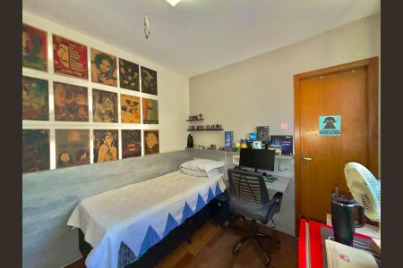 Apartamento à venda com 180m², 4 quartos e 3 vagas Apartamento à venda com 180m², 4 quartos e 3 vagasQuarto
