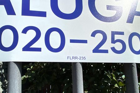 Placa FLRR-235 de casa para alugar com 3 quartos, 213m² em Alto Barroca, Belo Horizonte