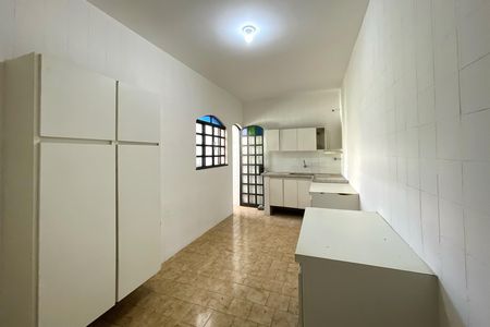 Cozinha de casa para alugar com 3 quartos, 213m² em Alto Barroca, Belo Horizonte