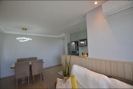 Apartamento à venda com 68m², 3 quartos e 1 vagaSala
