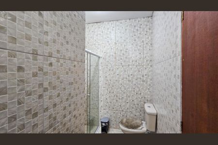Banheiro Social 1 de casa à venda com 4 quartos, 332m² em Centro, Osasco