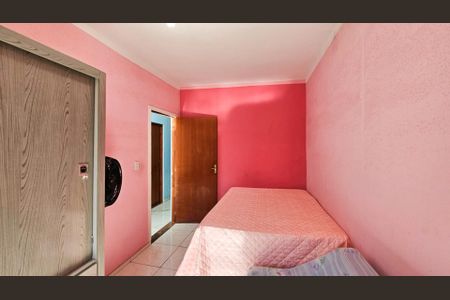 Casa à venda com 332m², 4 quartos e 2 vagas Casa à venda com 332m², 4 quartos e 2 vagasQuarto 2
