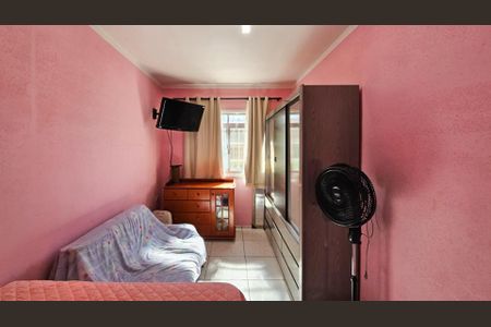 Casa à venda com 332m², 4 quartos e 2 vagas Casa à venda com 332m², 4 quartos e 2 vagasQuarto 2