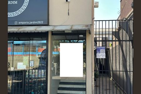 Studio para alugar com 33m², 1 quarto e sem vaga Studio para alugar com 33m², 1 quarto e sem vagaFachada