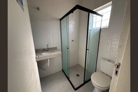 Studio para alugar com 33m², 1 quarto e sem vaga Studio para alugar com 33m², 1 quarto e sem vagaBanheiro
