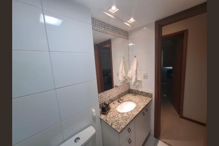 Banheiro de apartamento para alugar com 2 quartos, 83m² em Tijuca, Rio de Janeiro