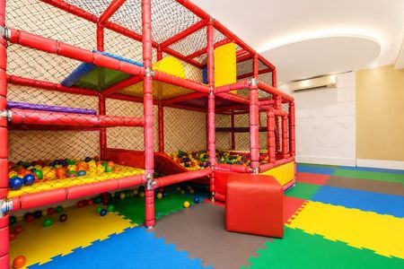 Apartamento para alugar com 83m², 2 quartos e 1 vaga Apartamento para alugar com 83m², 2 quartos e 1 vagaPlayground