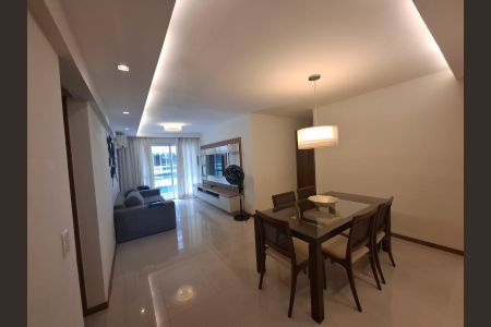 Sala de apartamento para alugar com 2 quartos, 83m² em Tijuca, Rio de Janeiro