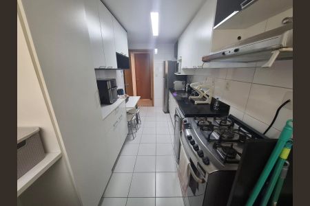 Cozinha de apartamento para alugar com 2 quartos, 83m² em Tijuca, Rio de Janeiro