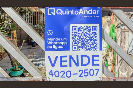 Casa à venda com 117m², 3 quartos e 2 vagas Casa à venda com 117m², 3 quartos e 2 vagasplaca
