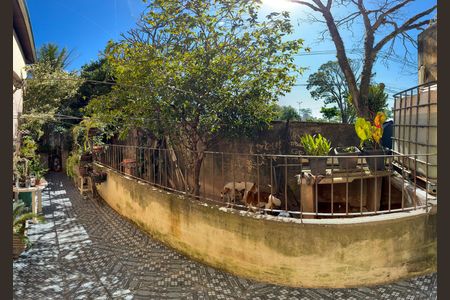 Casa à venda com 117m², 3 quartos e 2 vagas Casa à venda com 117m², 3 quartos e 2 vagasQuintal
