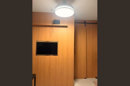 Apartamento à venda com 24m², 1 quarto e sem vaga Apartamento à venda com 24m², 1 quarto e sem vagaSala / Quarto