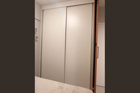 Apartamento à venda com 24m², 1 quarto e sem vaga Apartamento à venda com 24m², 1 quarto e sem vagaSala / Quarto