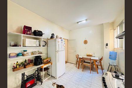 Apartamento para alugar com 180m², 3 quartos e 1 vaga