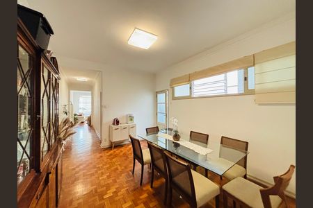 Apartamento para alugar com 180m², 3 quartos e 1 vaga