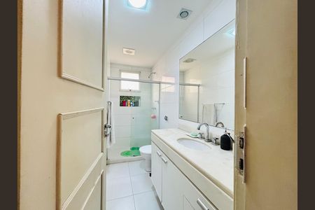 Apartamento para alugar com 180m², 3 quartos e 1 vaga