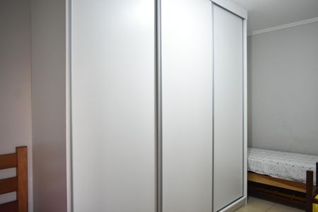 Casa para alugar com 270m², 1 quarto e 2 vagasQuarto 2