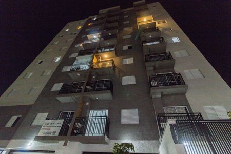 Fachada de apartamento para alugar com 2 quartos, 38m² em Jardim Santa Lucrecia, São Paulo