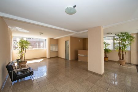 HALL de apartamento à venda com 2 quartos, 65m² em Serra, Belo Horizonte