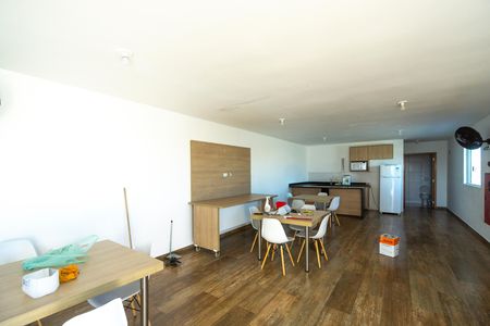 Studio para alugar com 36m², 1 quarto e 1 vaga Studio para alugar com 36m², 1 quarto e 1 vagaSalão de festas