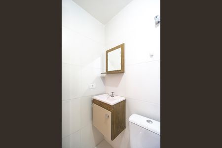 Banheiro de kitnet/studio para alugar com 1 quarto, 36m² em Vila Aricanduva, São Paulo