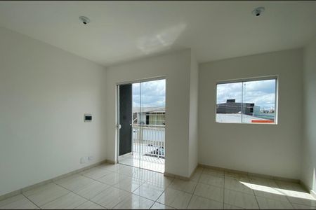 Casa à venda com 2 quartos, 59m² em Tatuquara, Curitiba