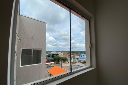 Vista de casa à venda com 2 quartos, 59m² em Tatuquara, Curitiba